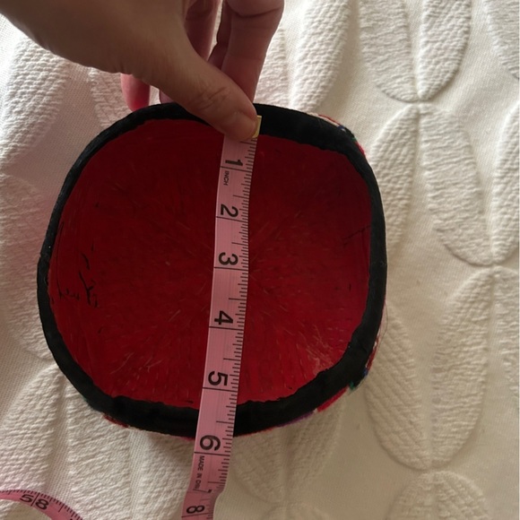 Uyghur  child’s hat. China. Xingxiang.  Beautiful handiwork. Colorful. - Picture 4 of 6